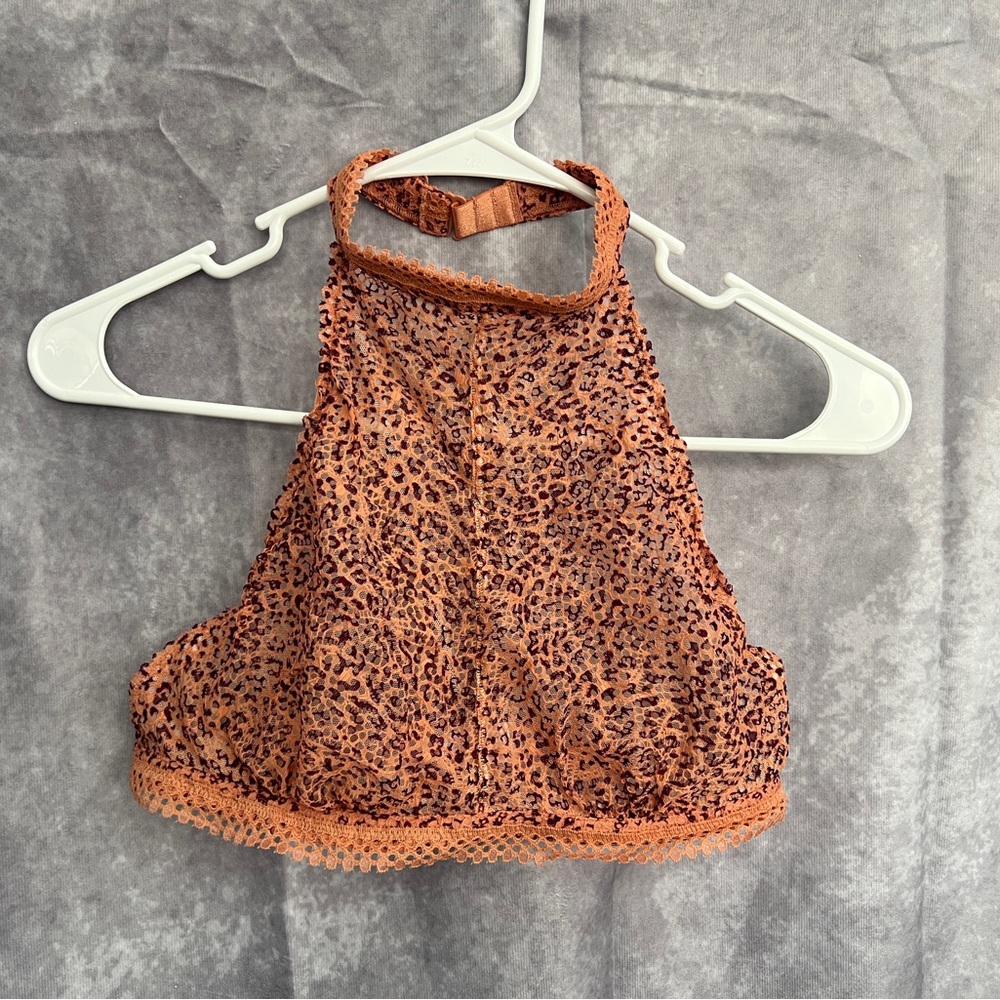 Victoria’s Secret High-neck Bralette